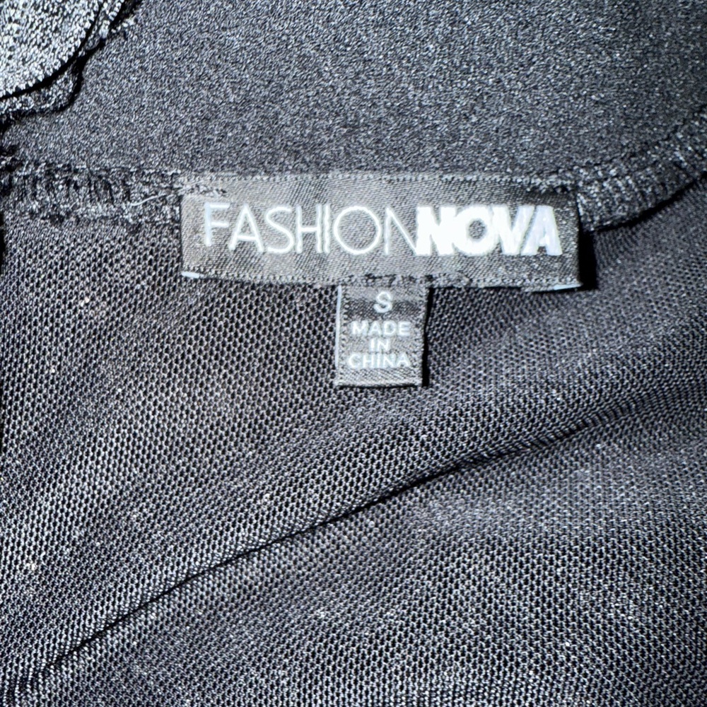 Fashion Nova Black Sequin Long Sleeve Jumpsuit size small EUC - Picture 5 of 5